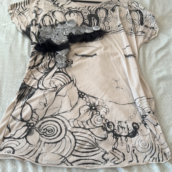 Dress/top - Picture 2 of 5